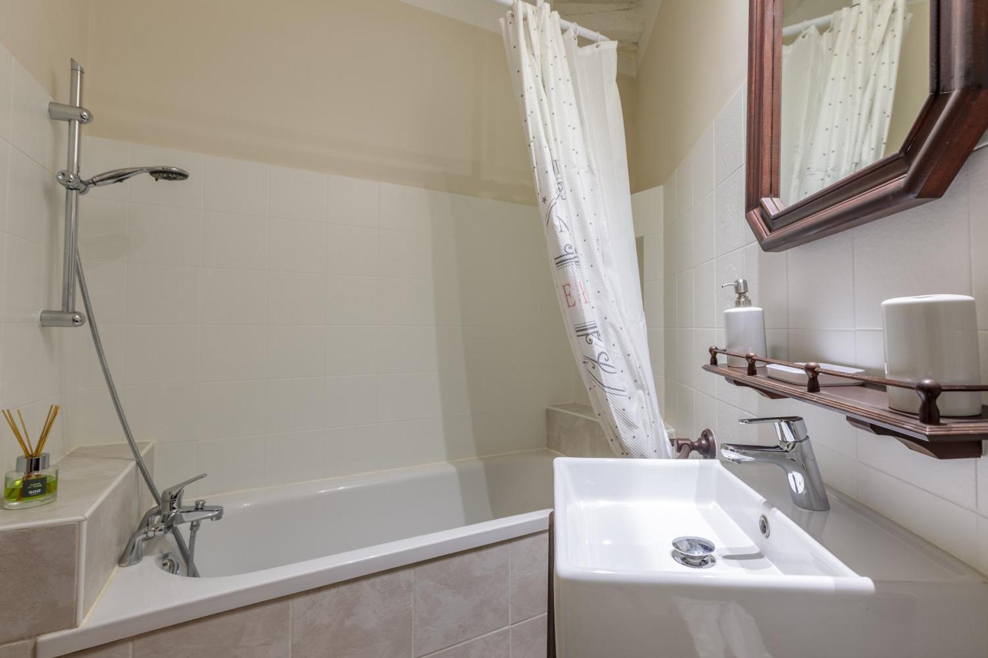 Le Lys Dort Sarlat Bed & Breakfast Dış mekan fotoğraf