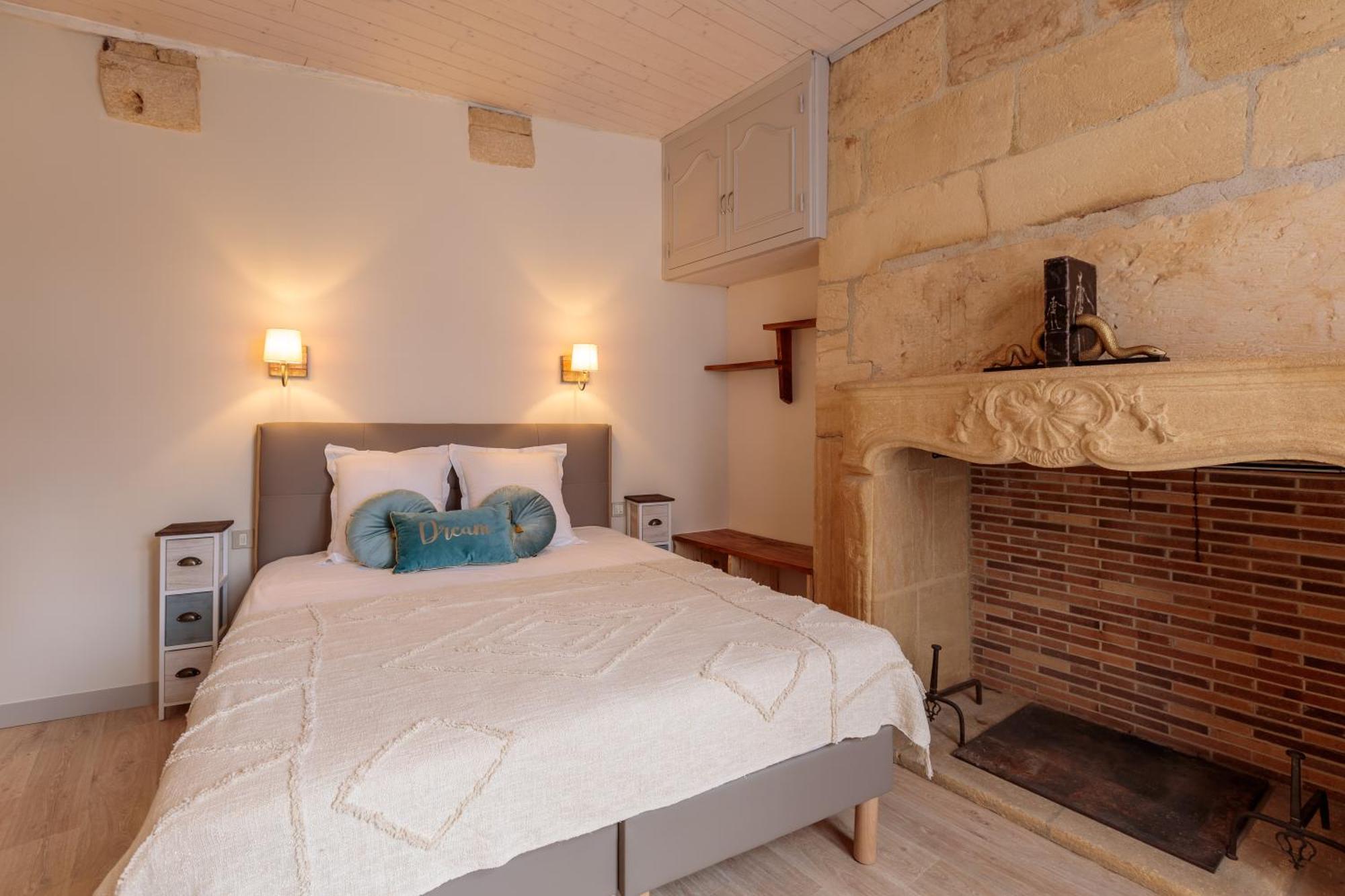 Le Lys Dort Sarlat Bed & Breakfast Dış mekan fotoğraf